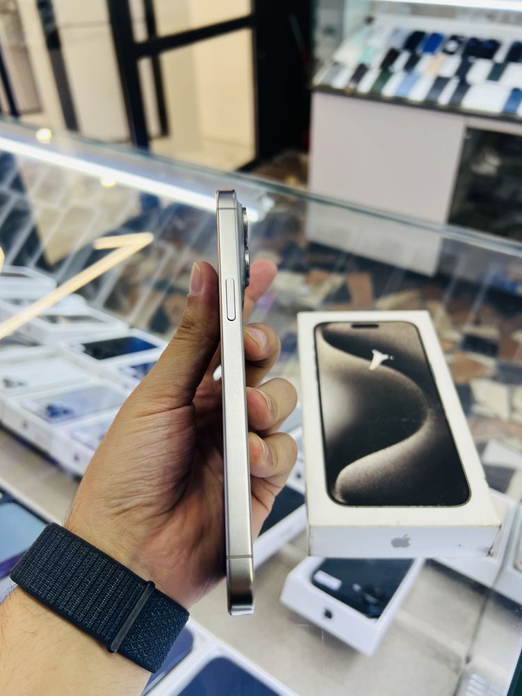 iPhone 15 Pro Max 256 gb 87%