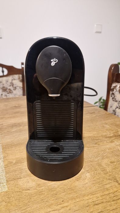 Espressor capsule Tchibo Cafissimo PURE Plus Black