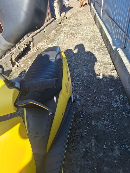 Scuter Malaguti F12