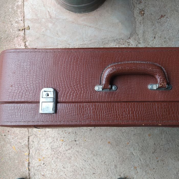 Ретро бг куфар естествена кожа