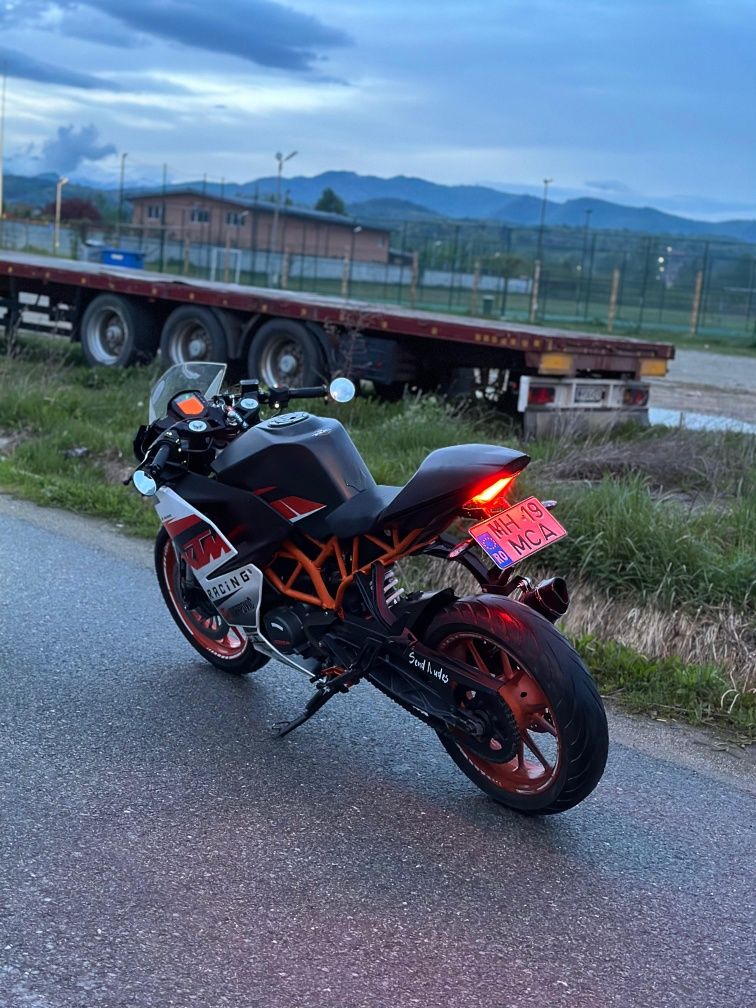 KTM Rc ediția akrapovic