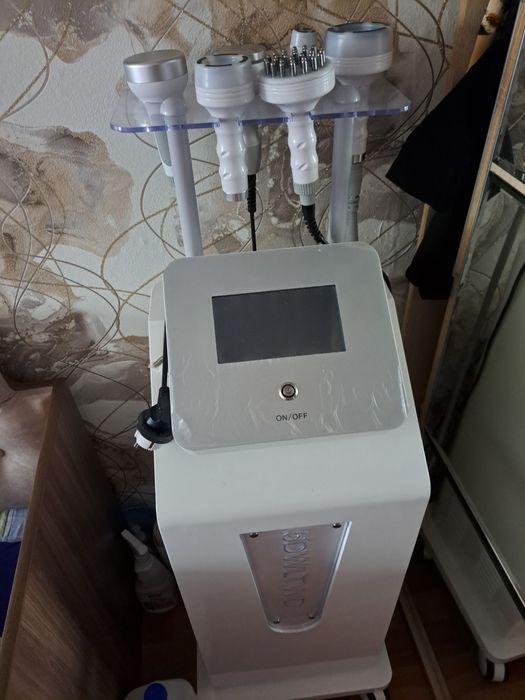 Профессиональный косметологический комбайн ( кавитация, вакуум и. т.д)