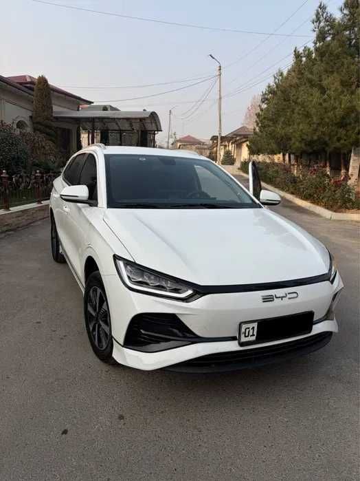 BYD E2 bolib tolashga chiqazib beramiz