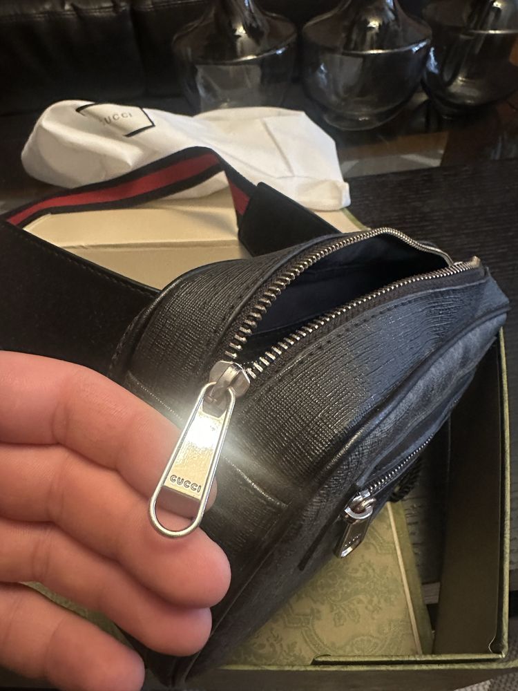 мъжка Gucci чанта