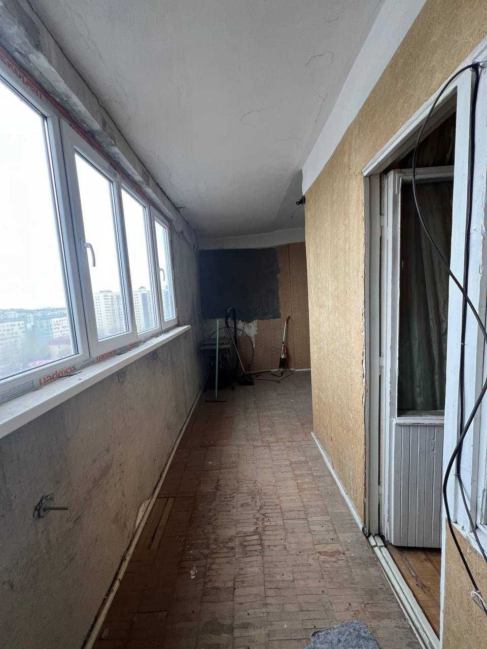 Продается 4-х комн по ул Бабура, 85м2, рядом Аэропорт