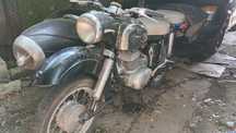 Vând Motocicletă cu ataș MZ ES 250, an 1962, cu acte, înscrisă în circ