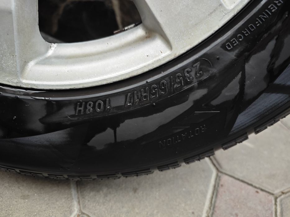 Jante Volvo XC60/Ford Kuga M+S 235 65 17