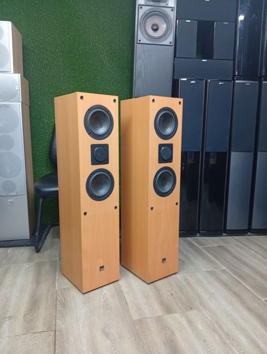 Тонколони Elac EL-121