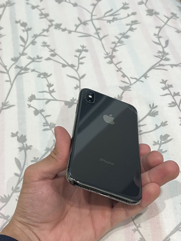 iPhone x 64 гб срочно