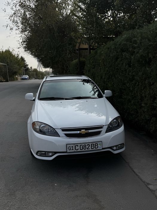 Jentra lacetti ideal