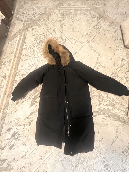 Прдам пуховик на девочку