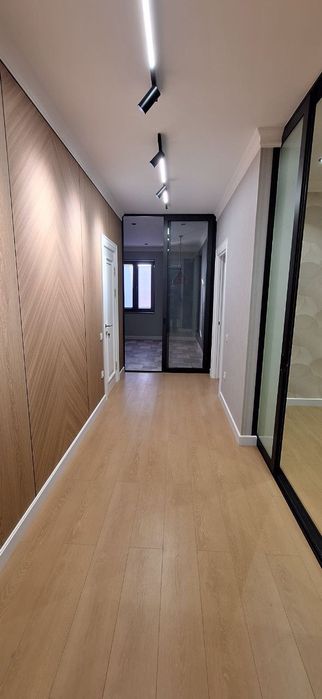 Юнусабад 11 - 2/10/10 новостройка