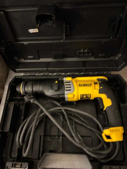 Ciocan rotopercutor DEWALT D25144K SDS-PLUS, 900 W