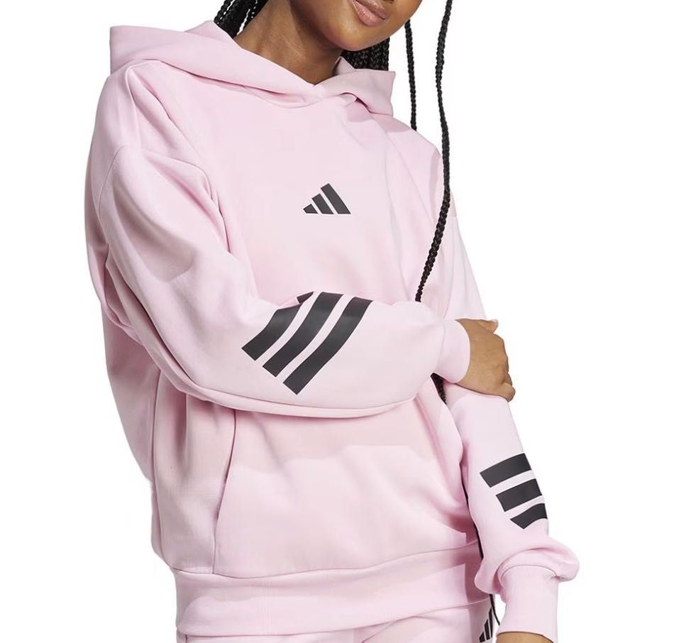Дамски Adidas Суичър