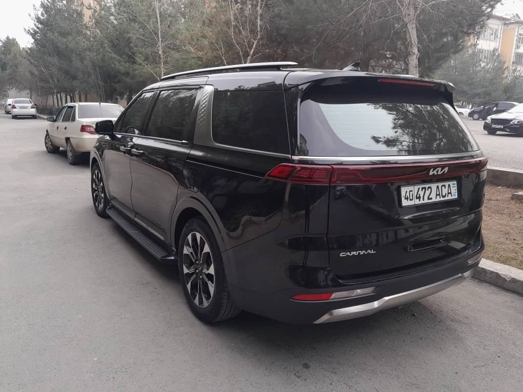 Продаётся KIA Carnival 2023 года выпуска