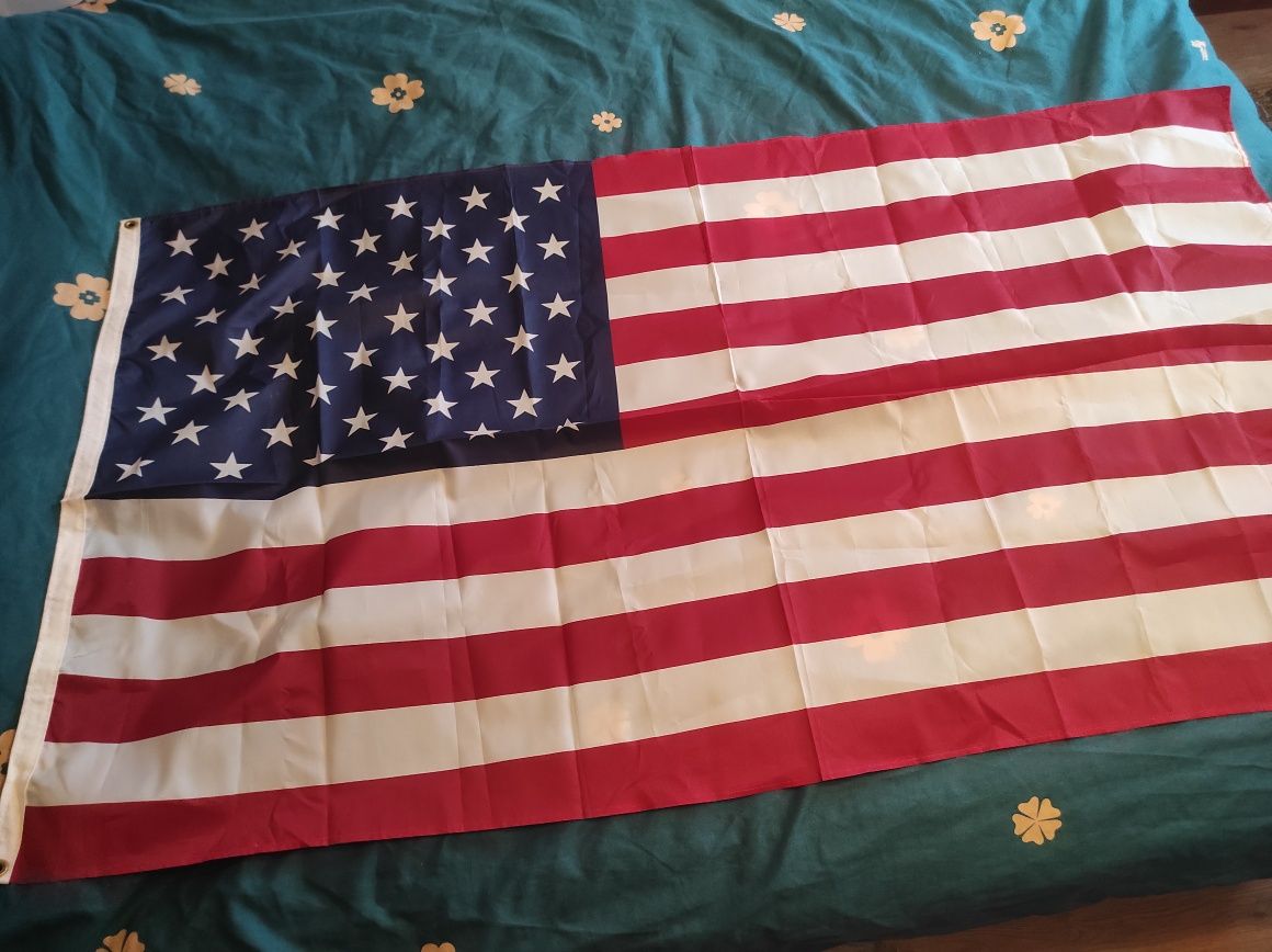 Steag Made in USA 150 X 85 cm cu suport metalic