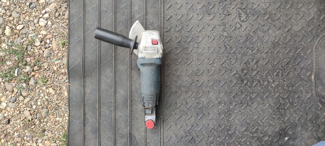 Бош ъглошлайф Bosch Gws 115e