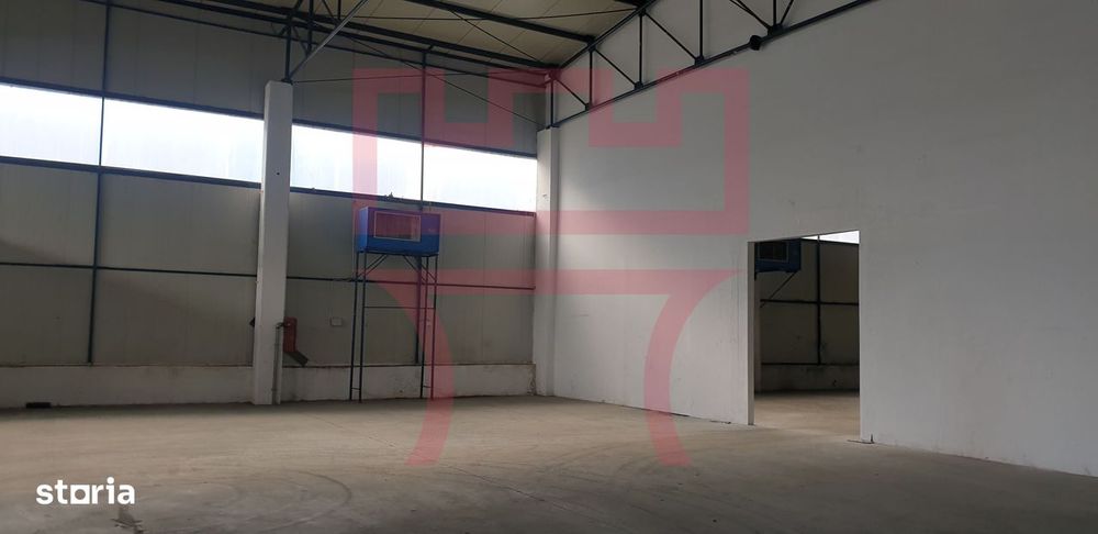 Hala spatiu industrial depozitare productie showroom cu birouri