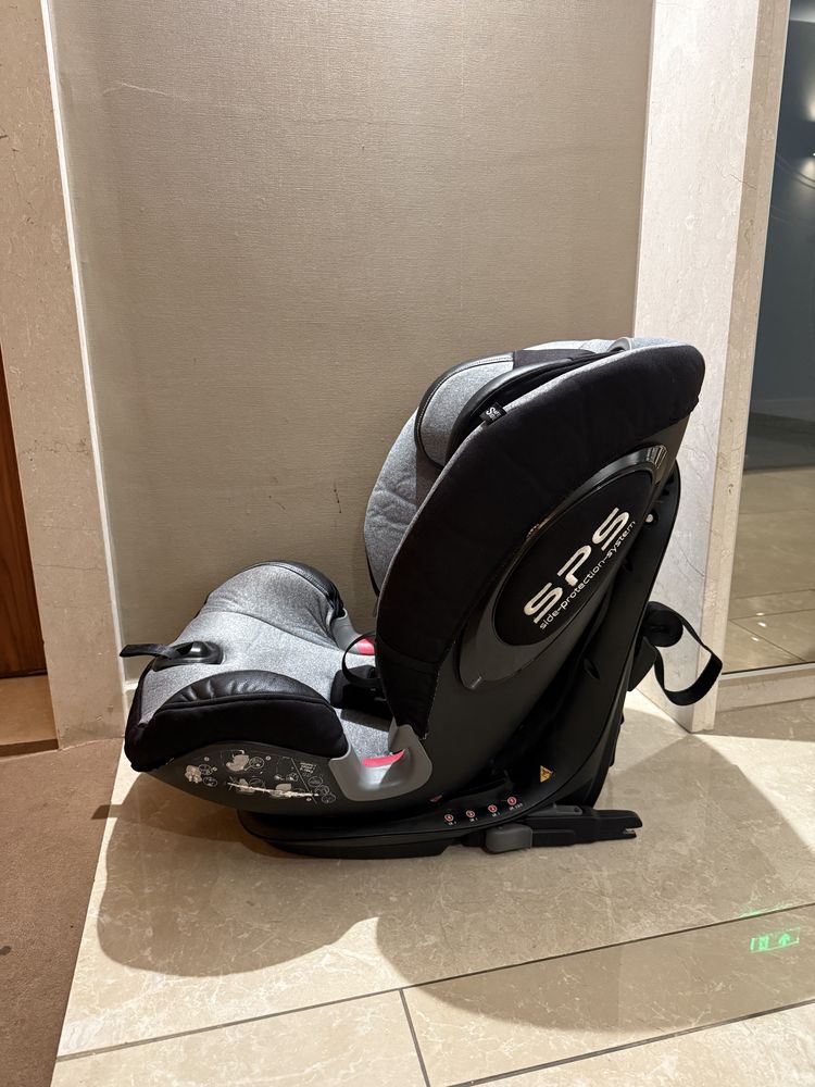 Foppapedretti Isofix ПЕРФЕКТНО от 9 месеца до 12 години