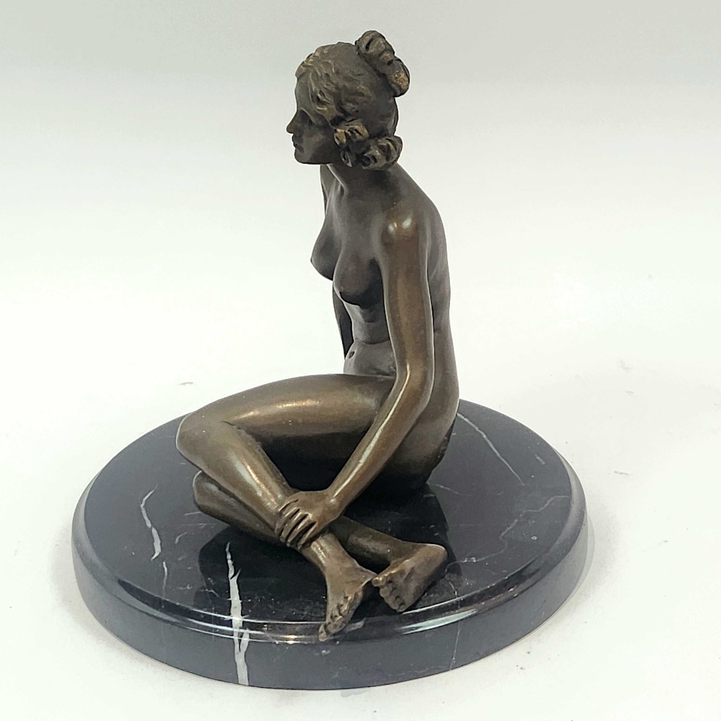 Бронзова пластика "Venus"