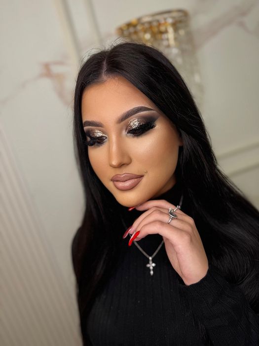 Ofer servicii de make-up