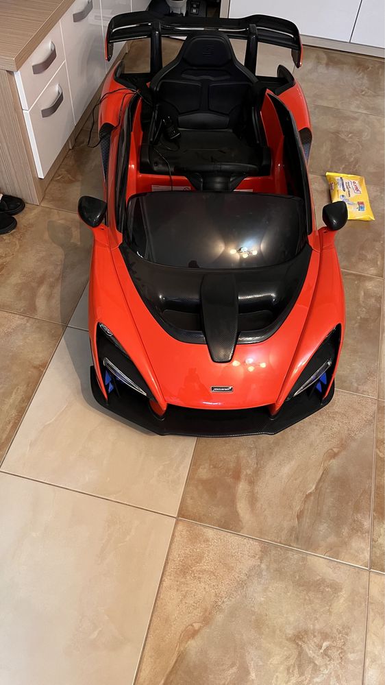 Mașina electrică Mclaren