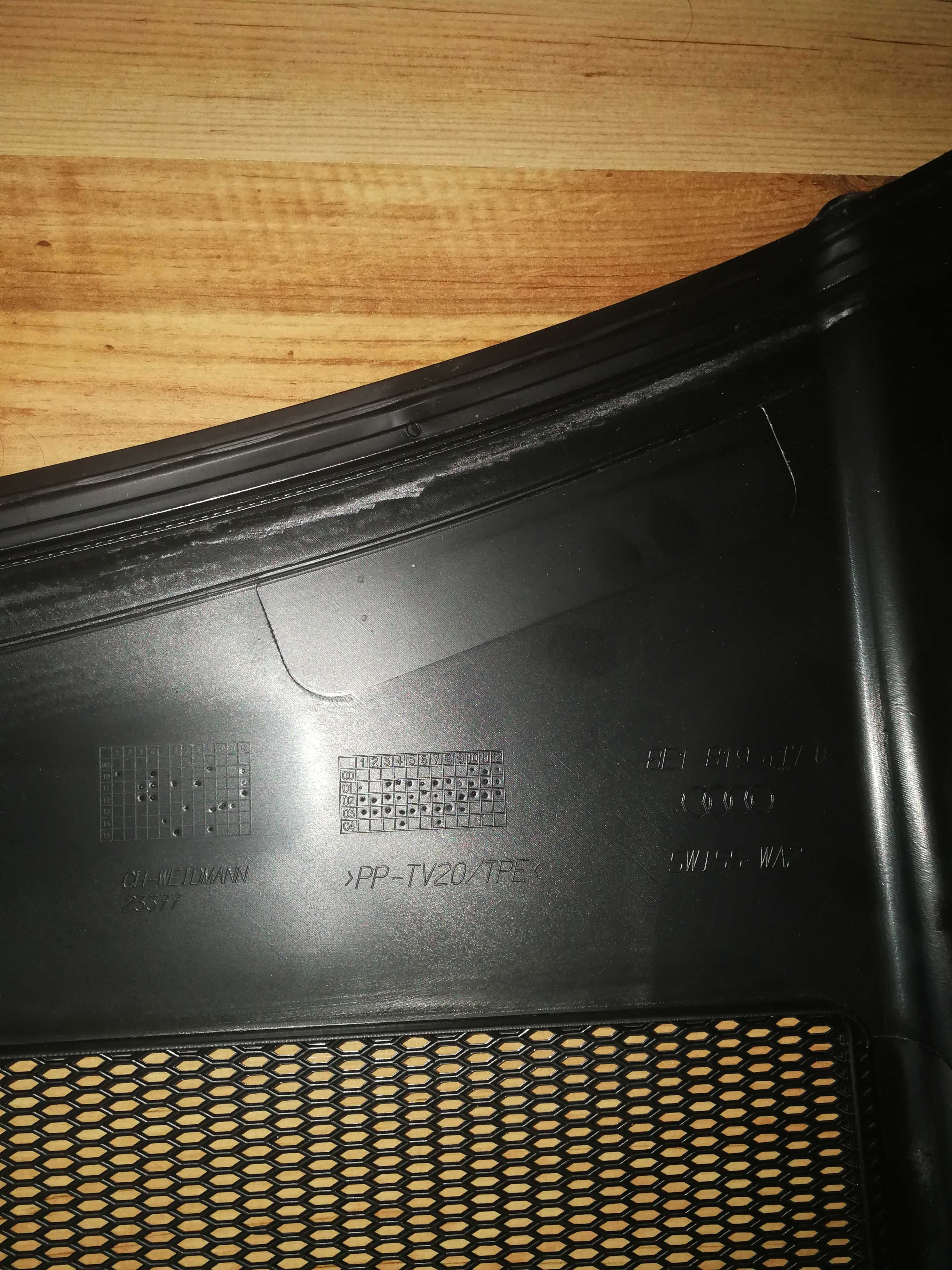 Оригинална защитна кора VAG 8E1 819 447 за Audi А4 2001 - 2008 г.