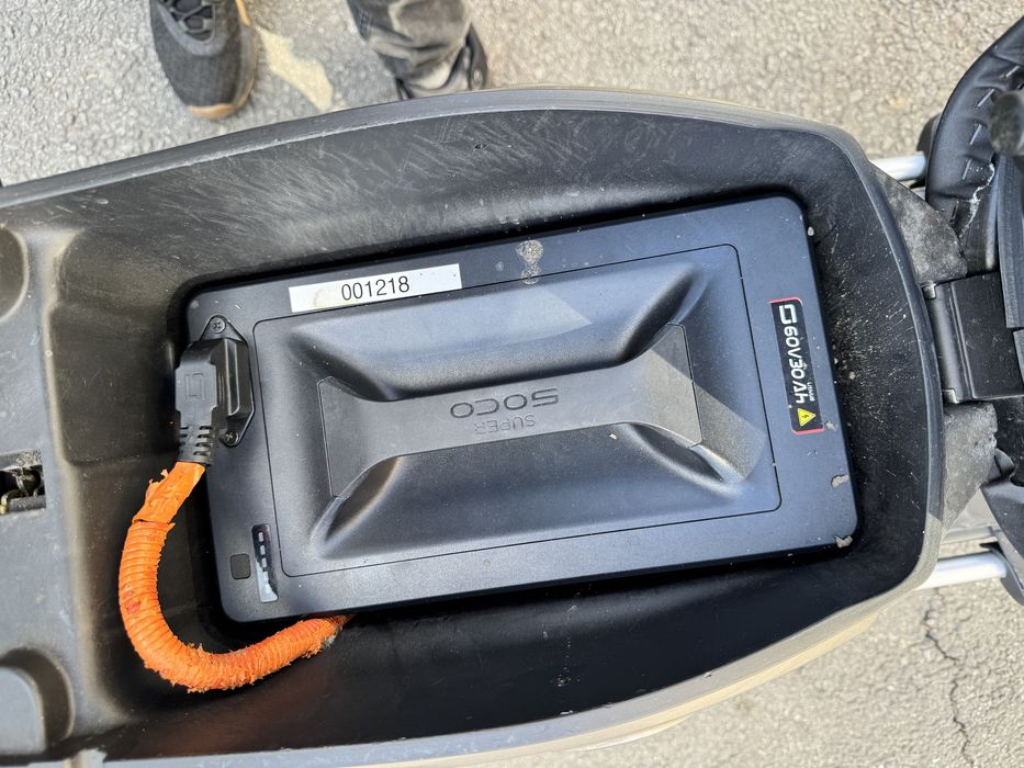 Super SOCO CUX cat B scuter electric