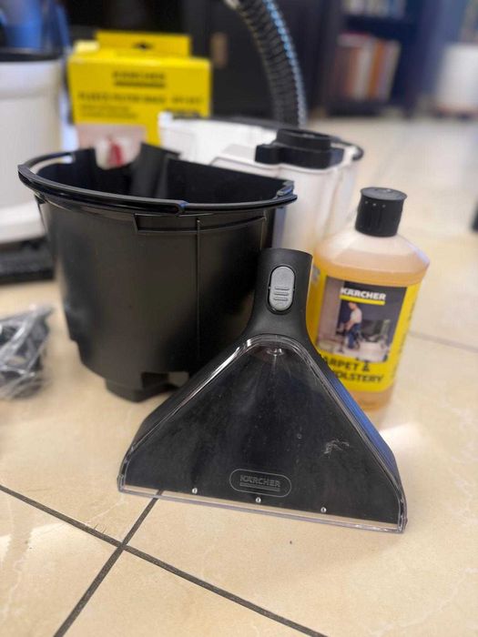 VAND Aspirator cu spalare Karcher SE6 Signature Line