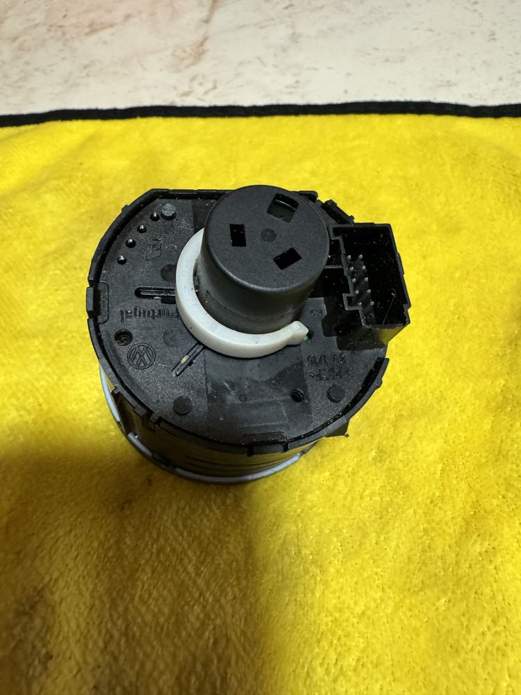 Buton Lumini Passat B6