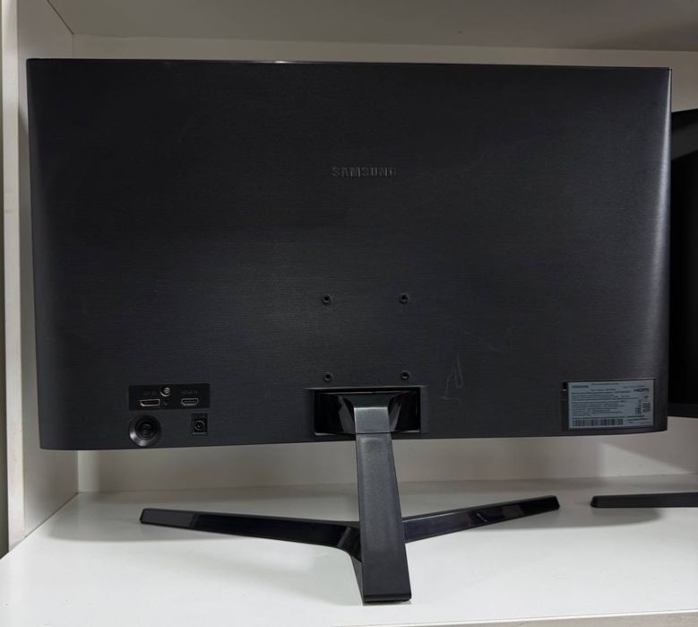 Samsung 27’’ TN 60Hz Sastyanalari Yaxshi 8ta bor