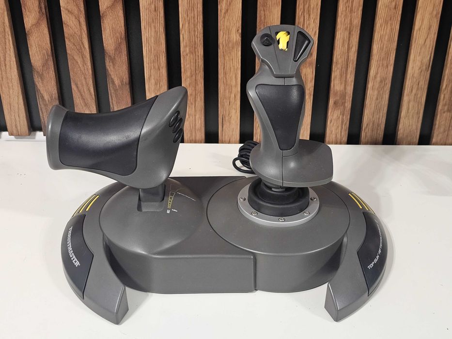 Rar editie limitata Controller zbor Thrustmaster Top Gun Afterburner 2