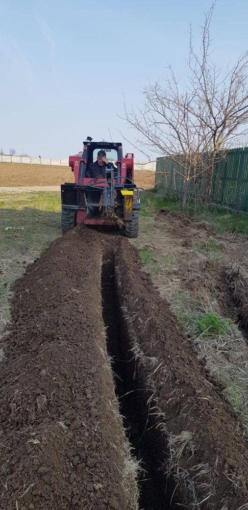 Sapaturi santuri cu trencher pentru sapat santuri,bobcat,lama, foreza.