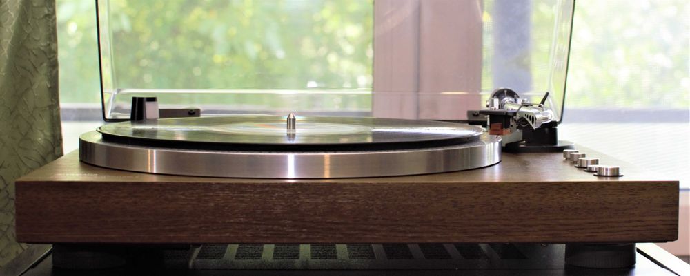 Проигрыватель виниловых дисков Yamaha YP-D3