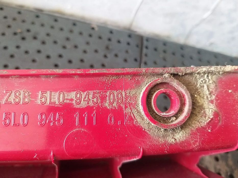 Stop tripla lampa stanga skoda yeti 5l 5l0945095 5l0945111