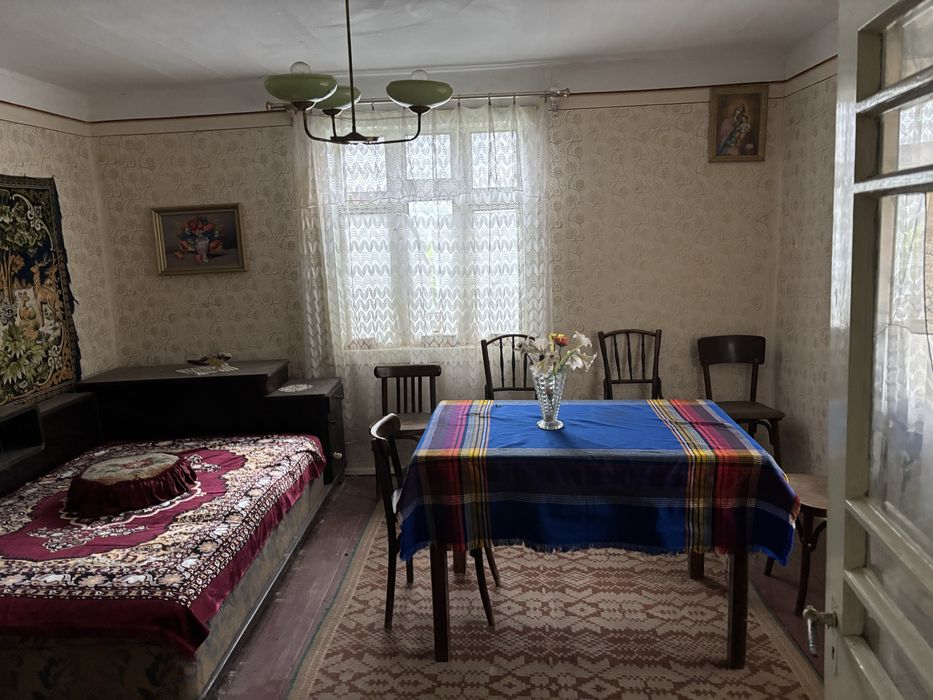 Vand casa batraneasca