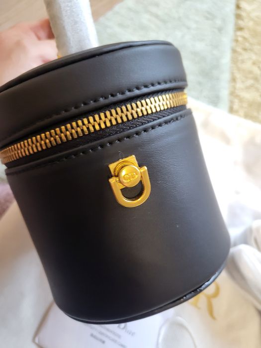 Чанта Dior тип куфарче