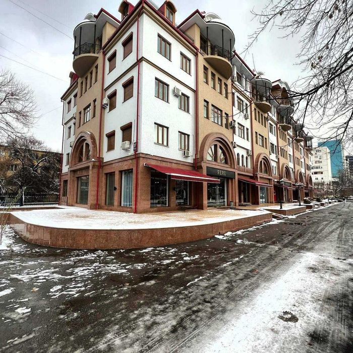 Аренда Ц-5 3 ком Центре Новостройка 1800уе