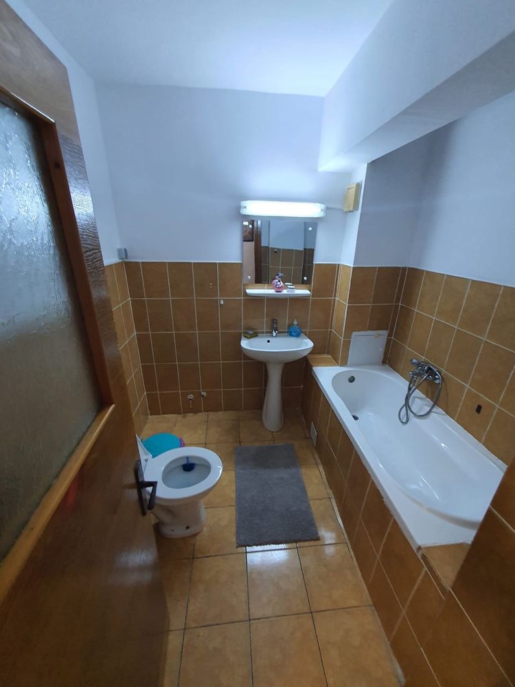 Apartament 2 camere disponibil pentru închiriere pe termen lung