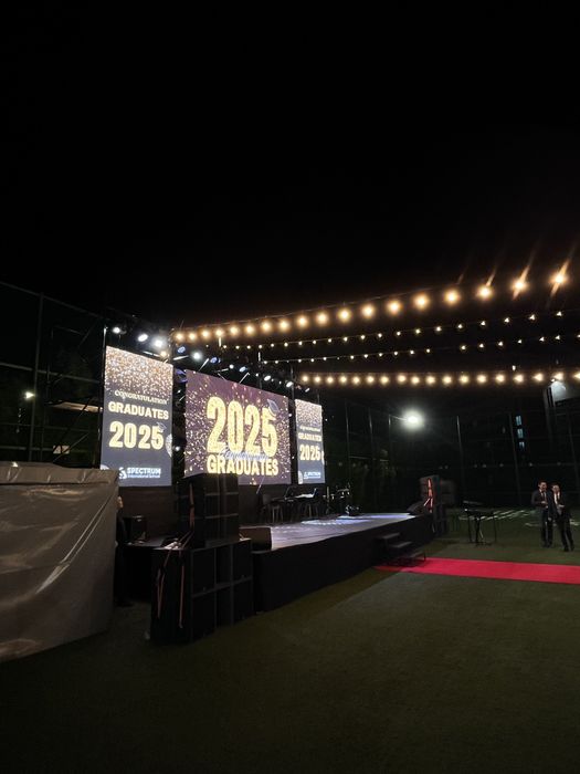 Аренда ЛЭД Led экрана, аренда сцены и  подиум