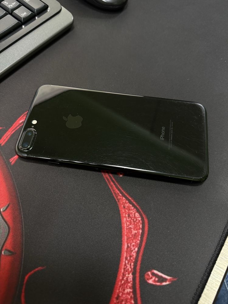 iPhone 7 + 128GB (JET BLACK)