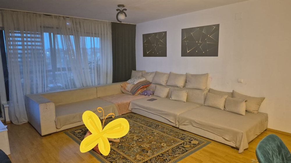 Colțar living in stare buna cu mici urme de uzura,