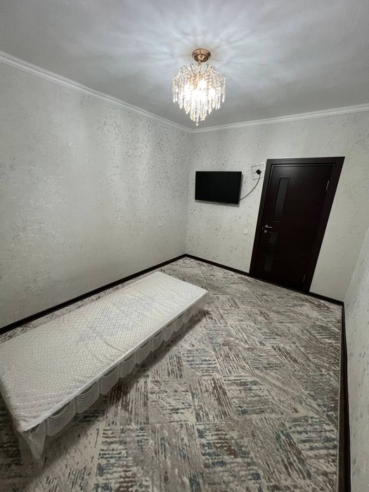 Горий институт оркасидан 2 хоналиг уй сотилади