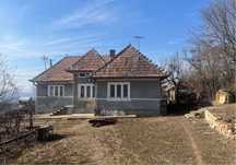 Vand casa si teren 5050 in rediu