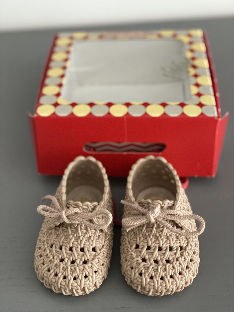 Pantofi nou- nascuti Melissa