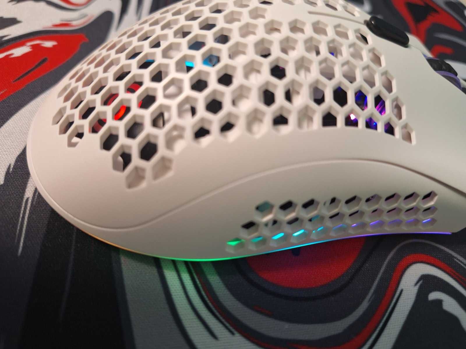 Безжична геймърска мишка BM600 – RGB подсветка, презареждаща, USB 2.4G