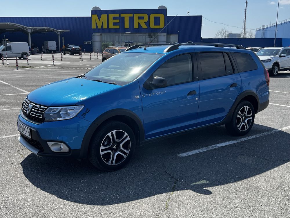 Vand dacia logan mcv stepway motor 0’9 benzina 90 cp km reali 83000