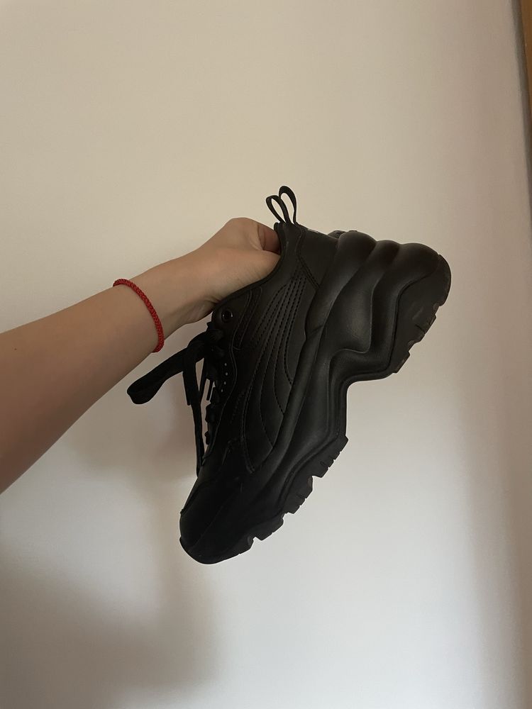 *ЧИСТО НОВИ* Оригинални маратонки Puma
