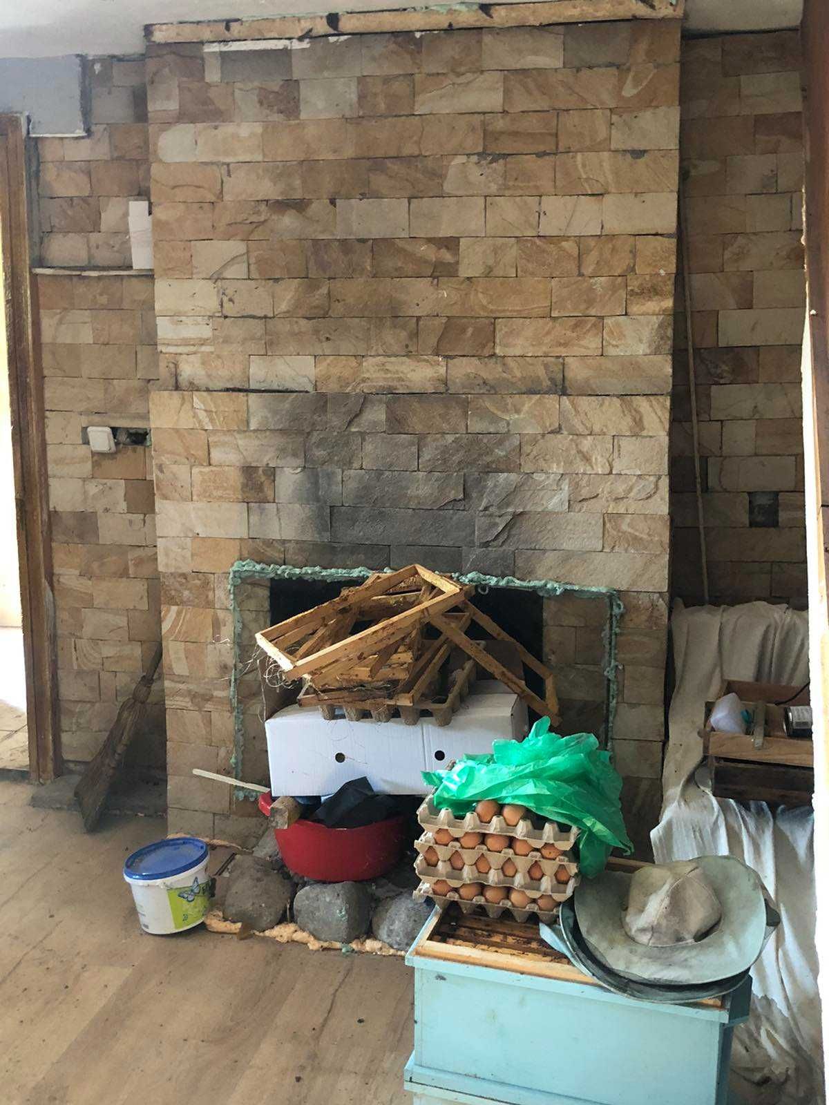 Продава КЪЩА, с. Нови хан, кв. Побит камък