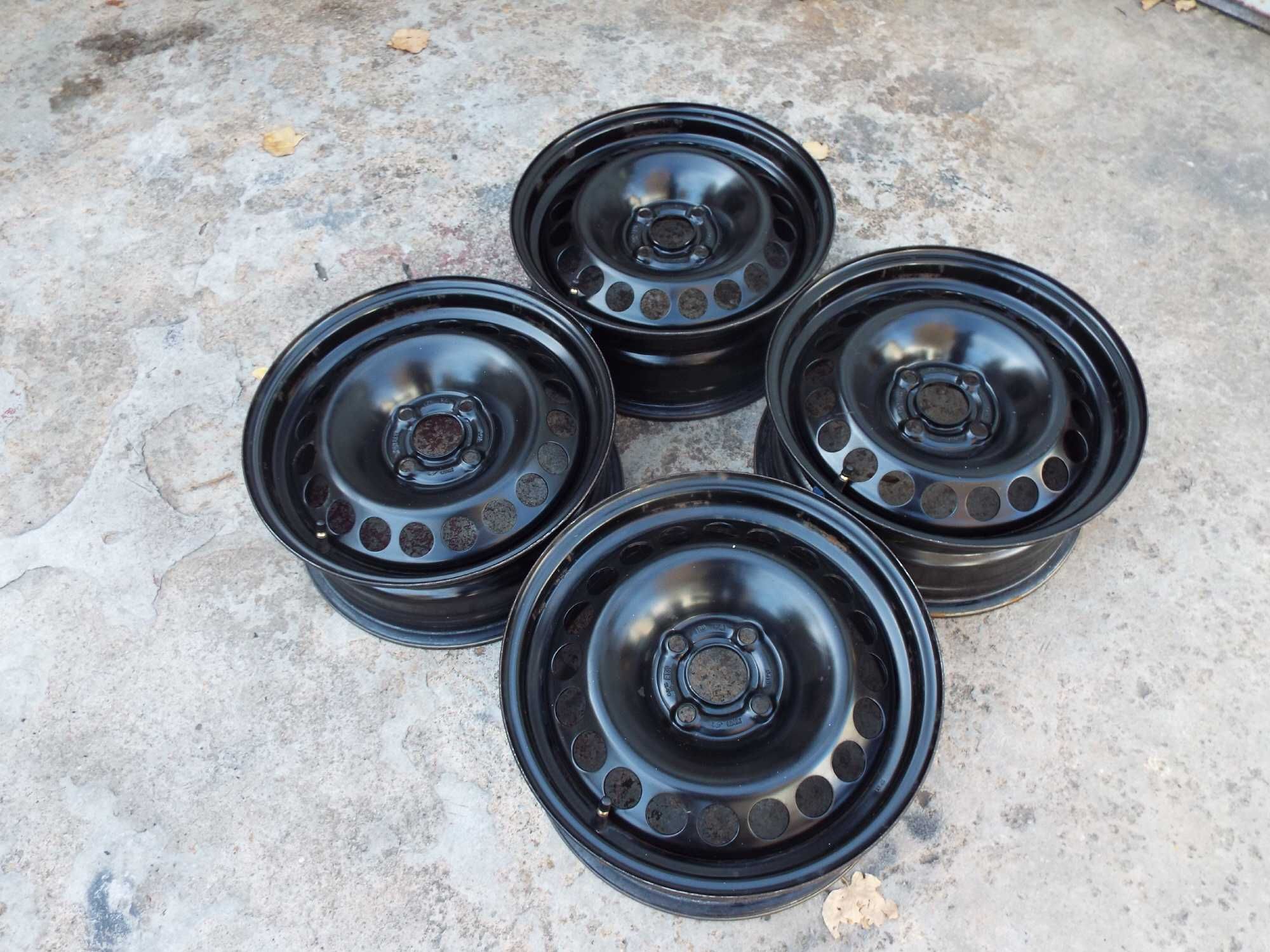 vand 4 jante pe 15" originale opel corsa "E" cu senzori presiune 800r